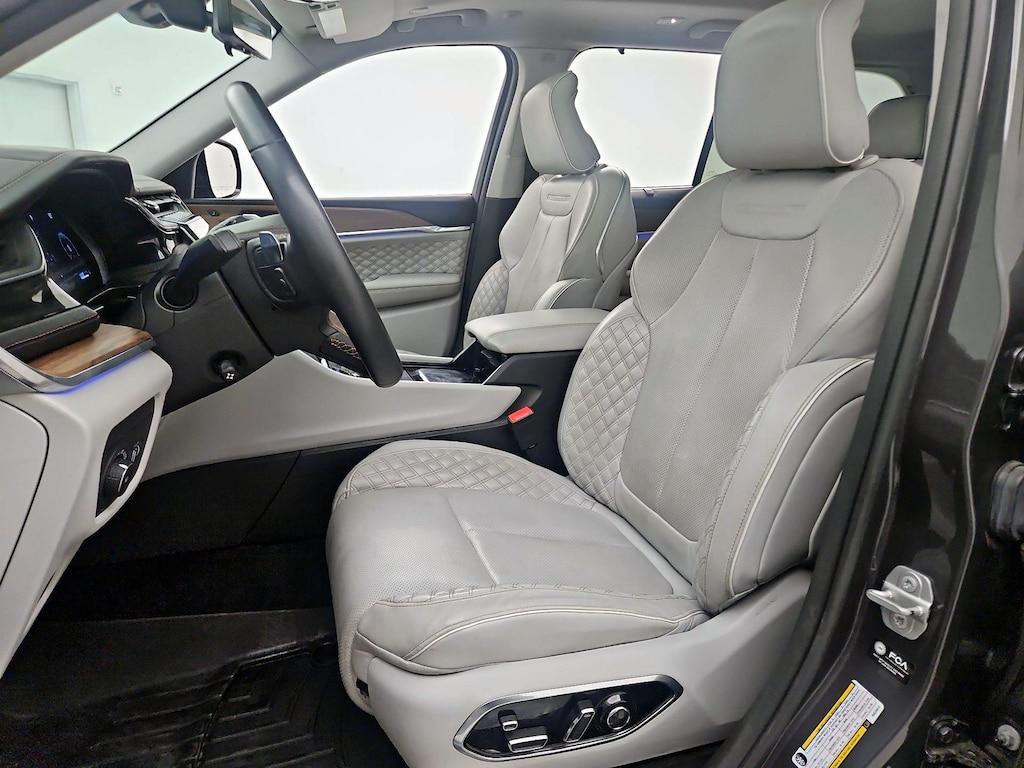 used 2022 Jeep Grand Cherokee car, priced at $45,998