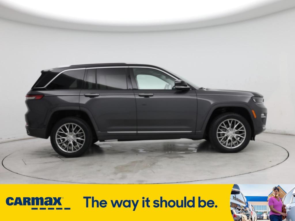 used 2022 Jeep Grand Cherokee car, priced at $45,998