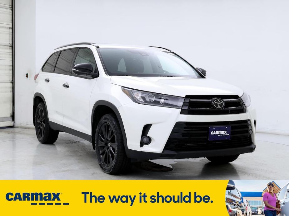 used 2019 Toyota Highlander car, priced at $28,998