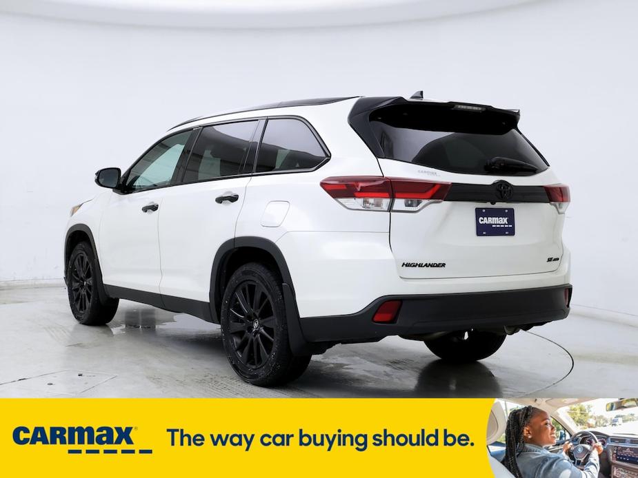 used 2019 Toyota Highlander car, priced at $28,998