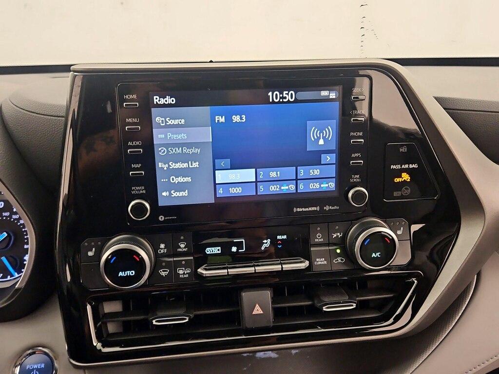 used 2022 Toyota Highlander Hybrid car, priced at $42,998