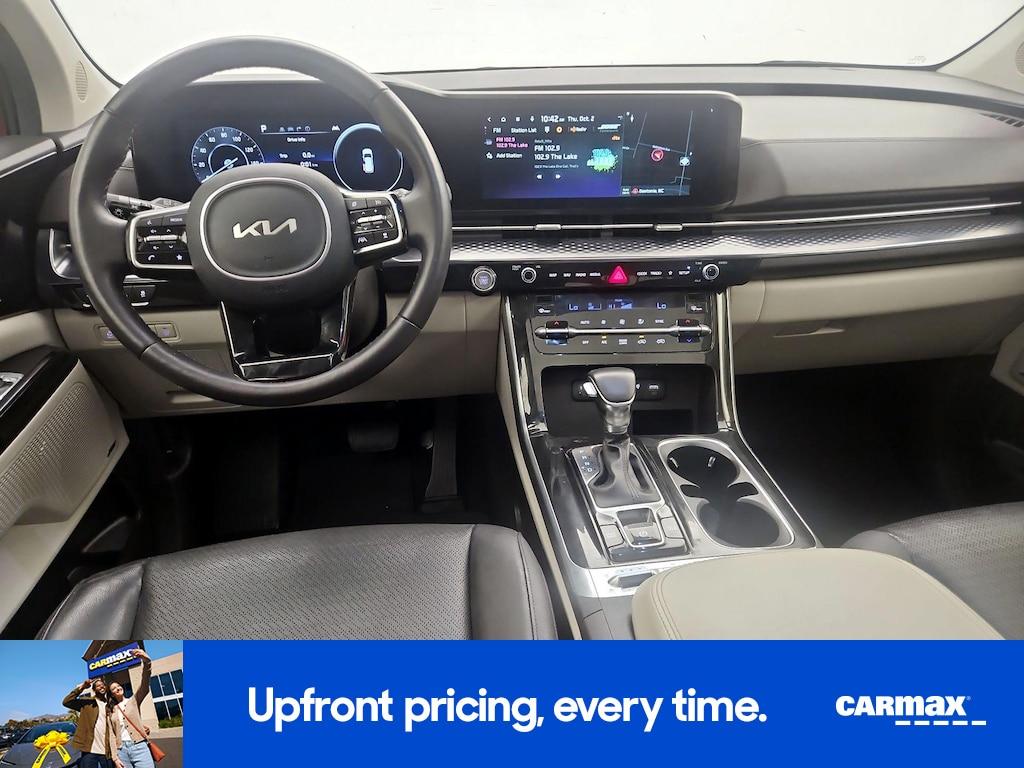 used 2024 Kia Carnival car, priced at $40,998
