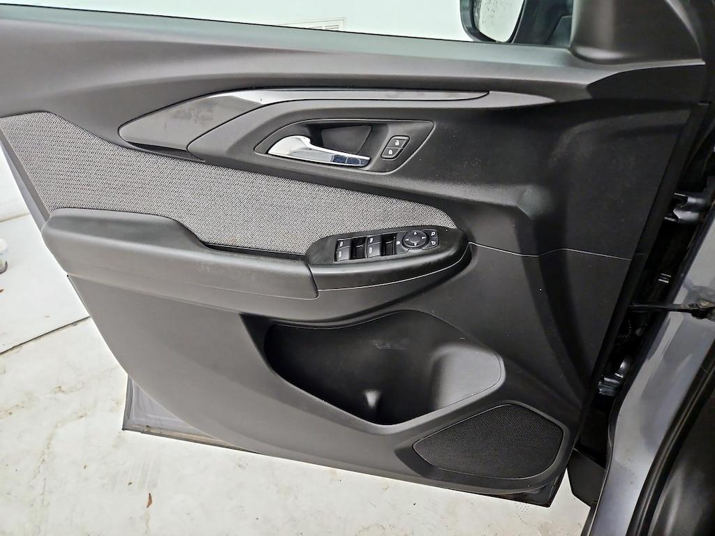 used 2021 Chevrolet TrailBlazer car, priced at $15,998