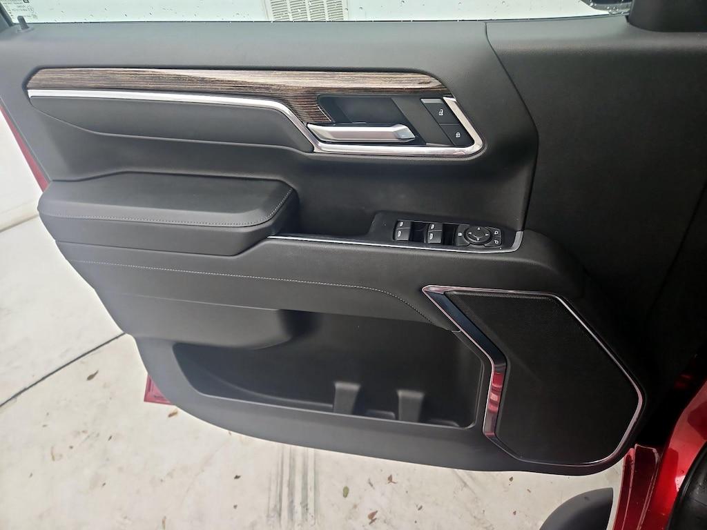 used 2024 GMC Sierra 1500 car, priced at $47,998