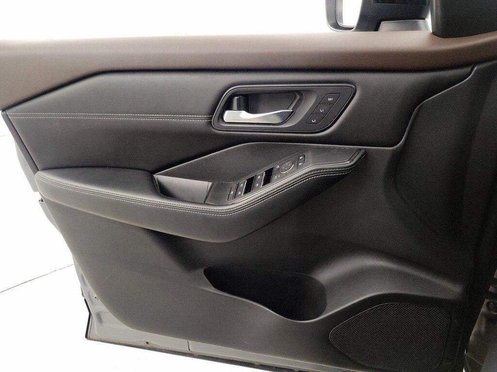 used 2023 Nissan Rogue car, priced at $28,998