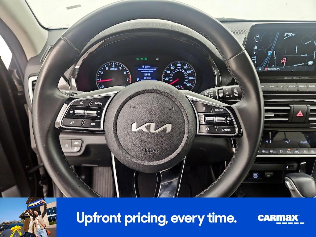 used 2023 Kia Seltos car, priced at $22,998