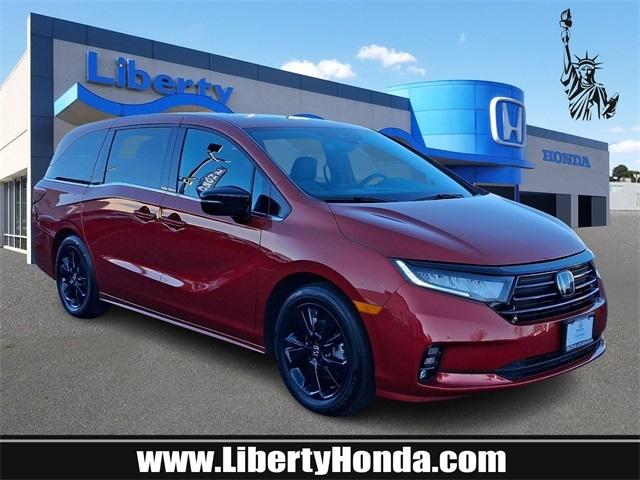 used 2024 Honda Odyssey car, priced at $38,994