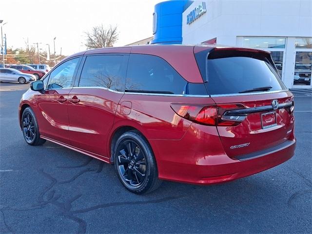 used 2024 Honda Odyssey car, priced at $38,994