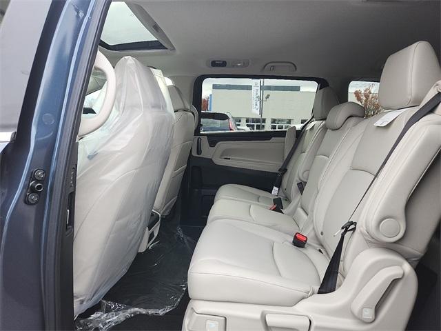 new 2026 Honda Odyssey car, priced at $44,290