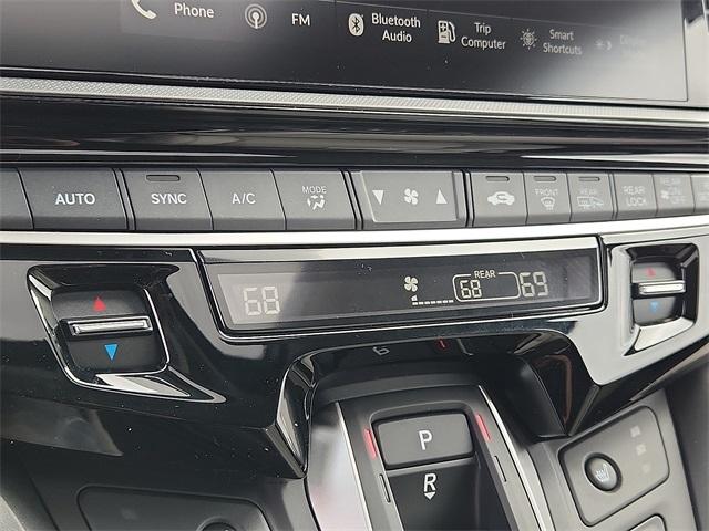 new 2026 Honda Odyssey car, priced at $44,290