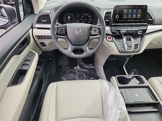 new 2026 Honda Odyssey car, priced at $44,290