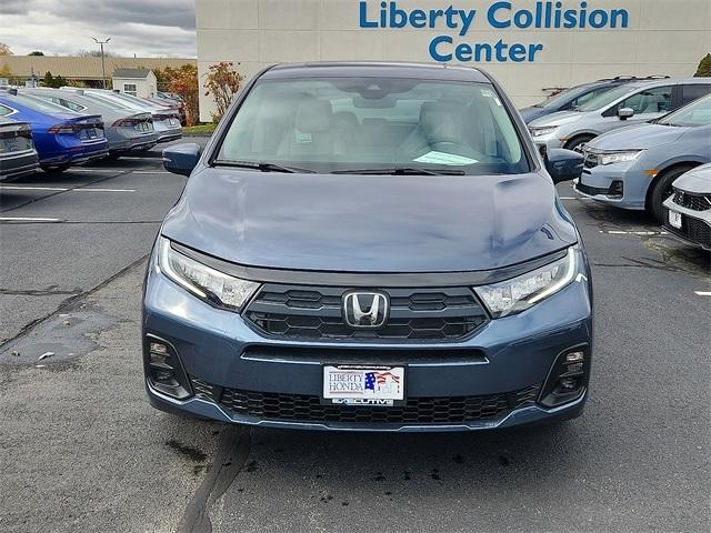 new 2026 Honda Odyssey car, priced at $44,290