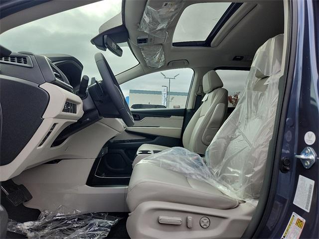 new 2026 Honda Odyssey car, priced at $44,290