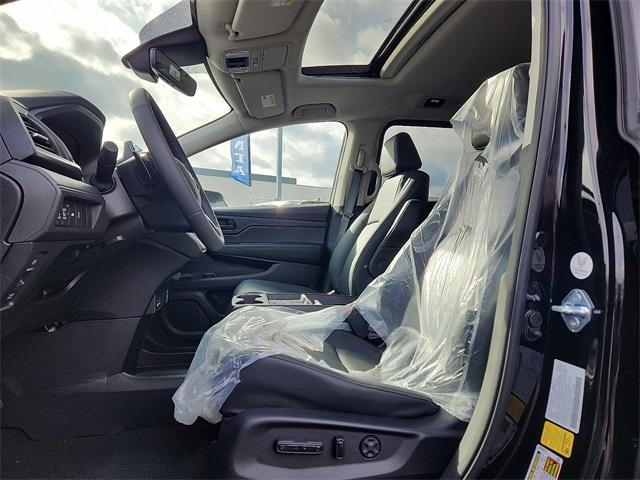 new 2026 Honda Odyssey car, priced at $45,685