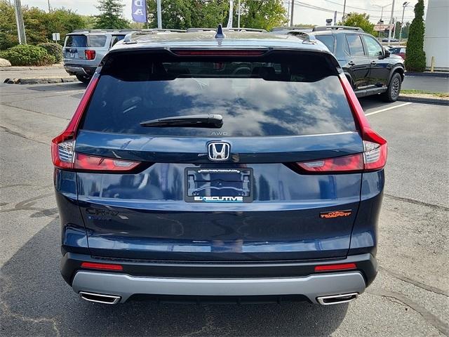 new 2026 Honda CR-V Hybrid car, priced at $40,250