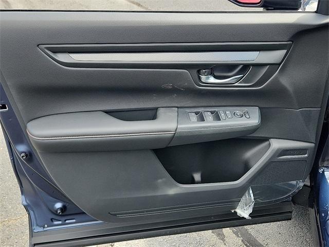 new 2026 Honda CR-V Hybrid car, priced at $40,250