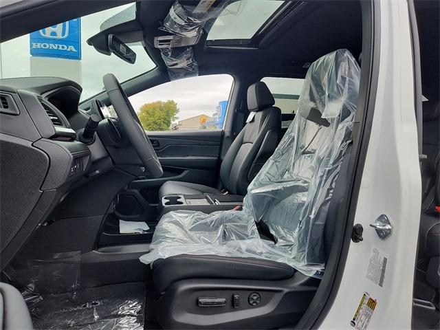 new 2026 Honda Odyssey car, priced at $45,845