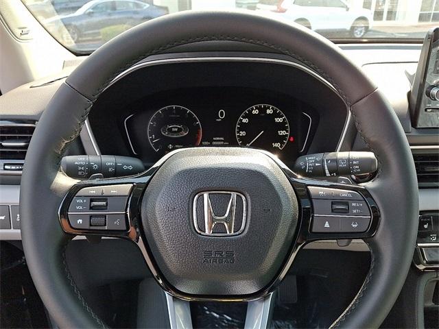 new 2025 Honda Pilot car, priced at $52,950