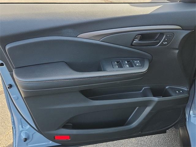 used 2022 Honda Passport car, priced at $32,450