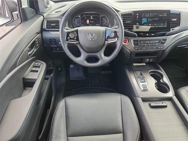 used 2022 Honda Pilot car, priced at $32,948