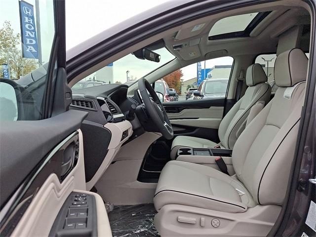 new 2026 Honda Odyssey car, priced at $48,990