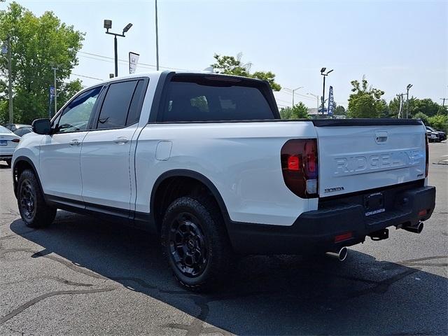 new 2025 Honda Ridgeline car, priced at $43,900