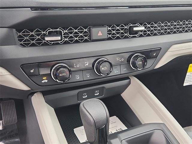 new 2025 Honda Accord car, priced at $31,710