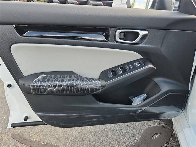 new 2026 Honda Civic Hybrid car, priced at $35,100