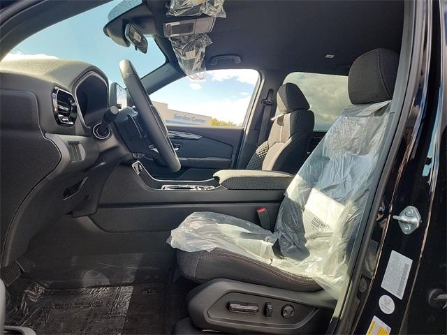 new 2025 Honda Pilot car, priced at $43,795