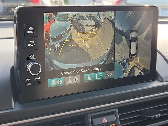 used 2024 Honda Pilot car, priced at $43,862