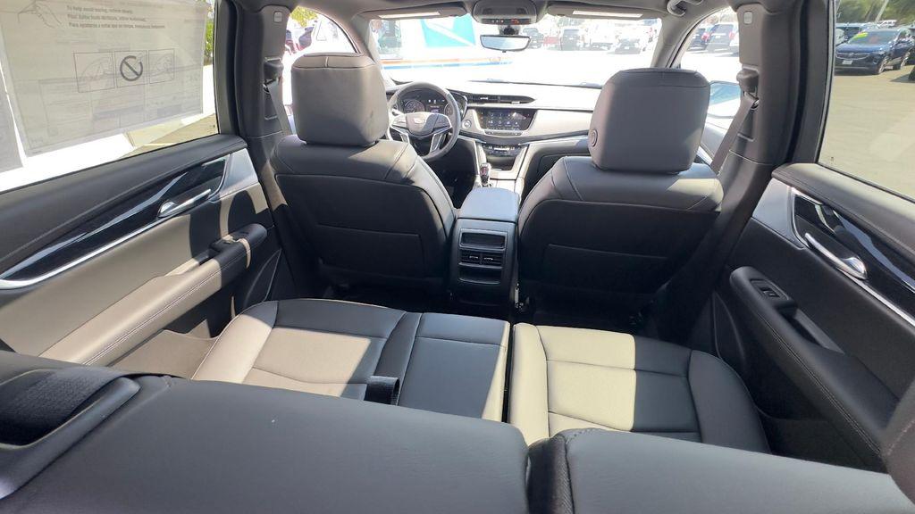 new 2025 Cadillac XT5 car, priced at $54,985