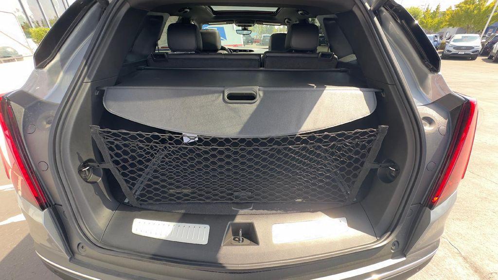 new 2025 Cadillac XT5 car, priced at $53,760