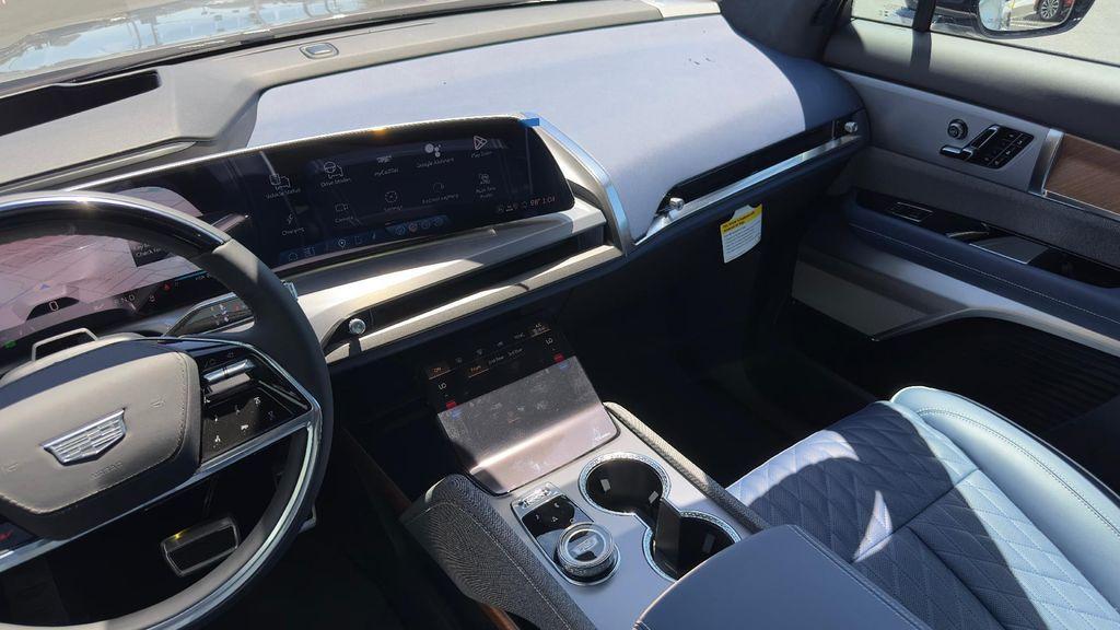new 2026 Cadillac VISTIQ car, priced at $94,715