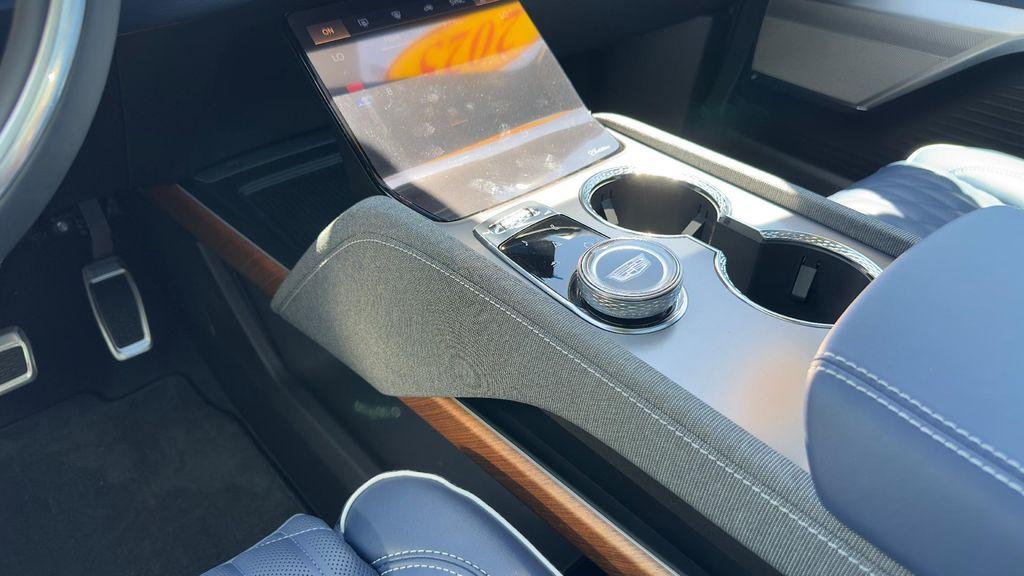 new 2026 Cadillac VISTIQ car, priced at $94,715