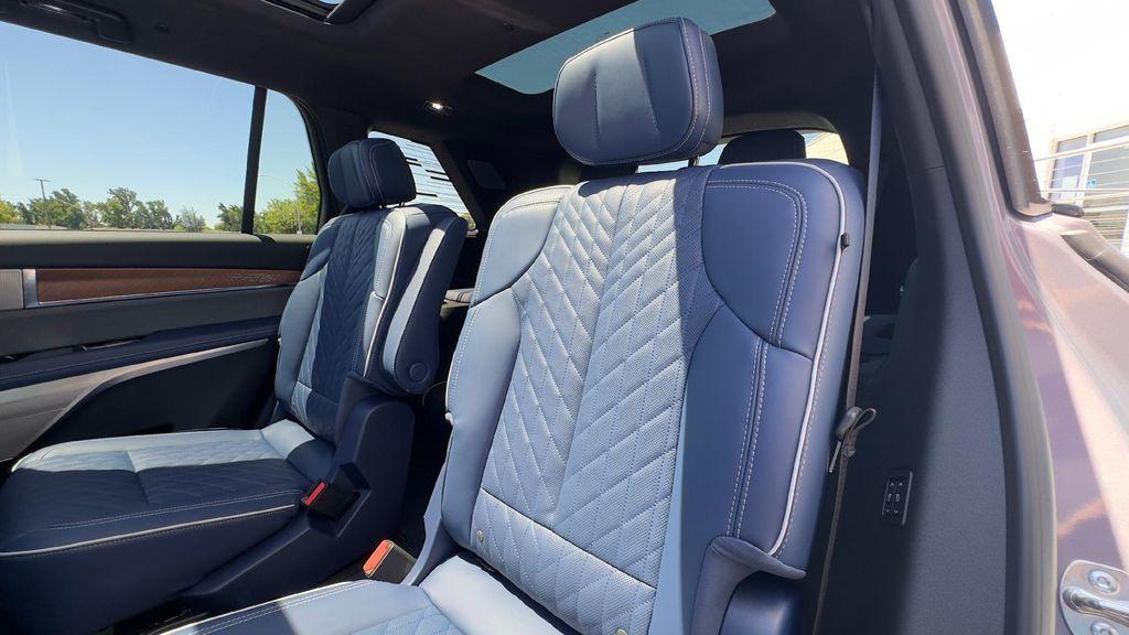 new 2026 Cadillac VISTIQ car, priced at $94,715