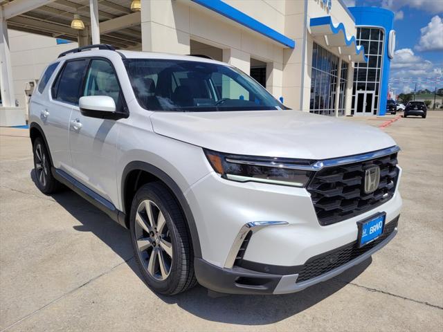 new 2025 Honda Pilot car, priced at $51,150