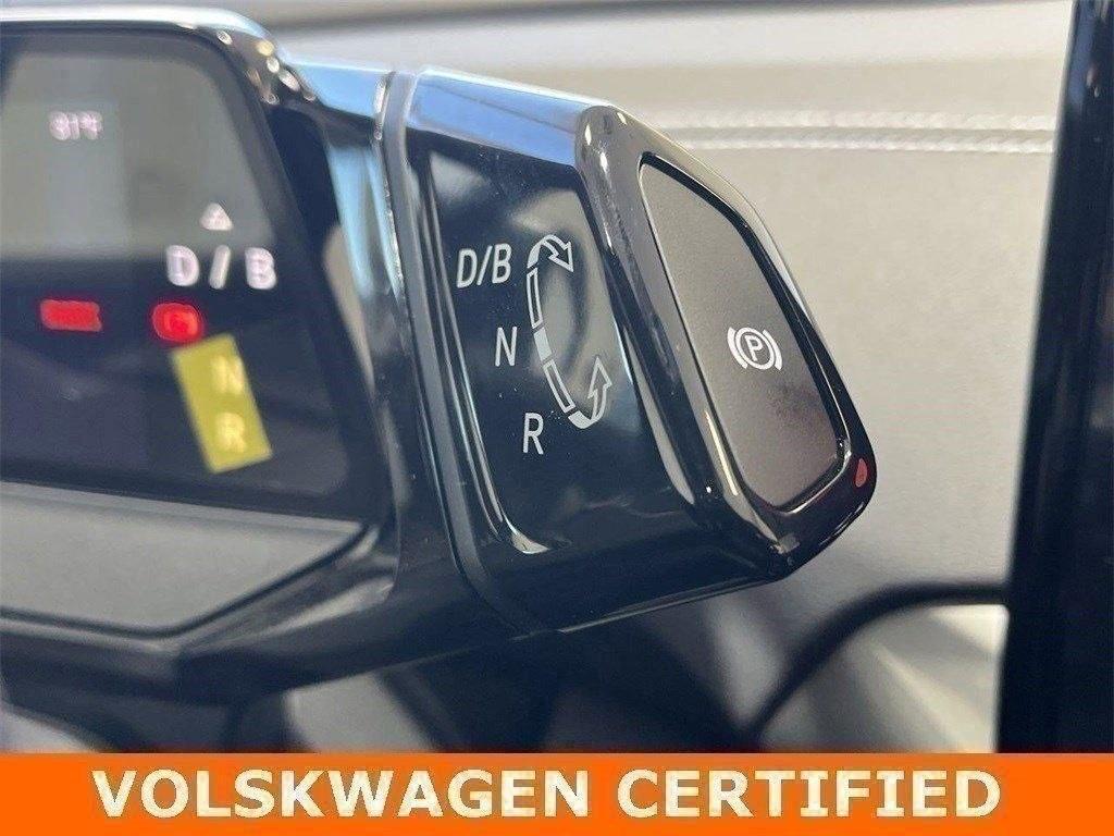 new 2023 Volkswagen ID.4 car, priced at $40,990