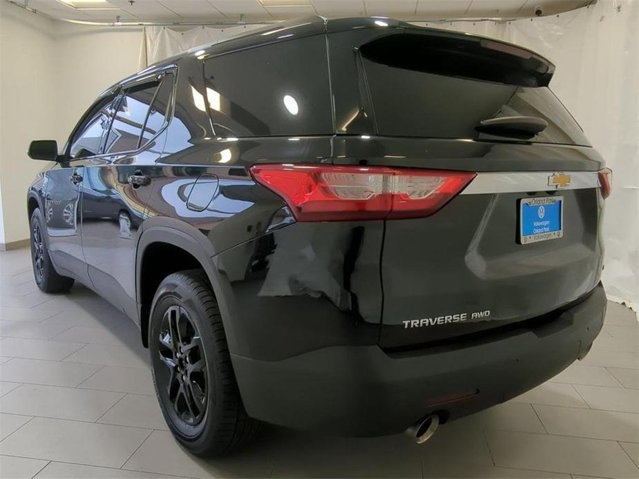 used 2021 Chevrolet Traverse car, priced at $26,490