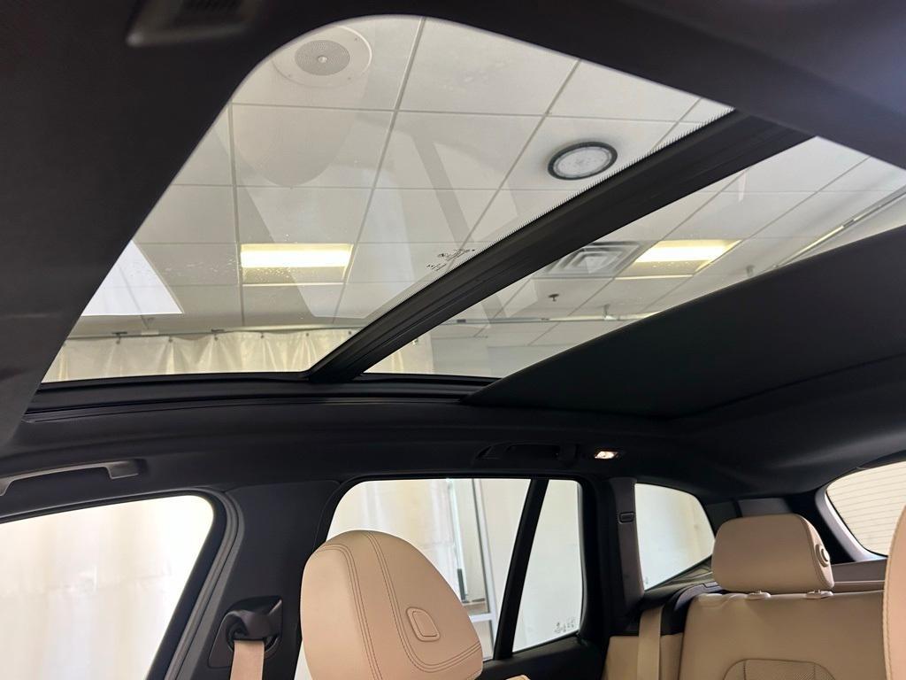 used 2022 BMW X3 car, priced at $28,228