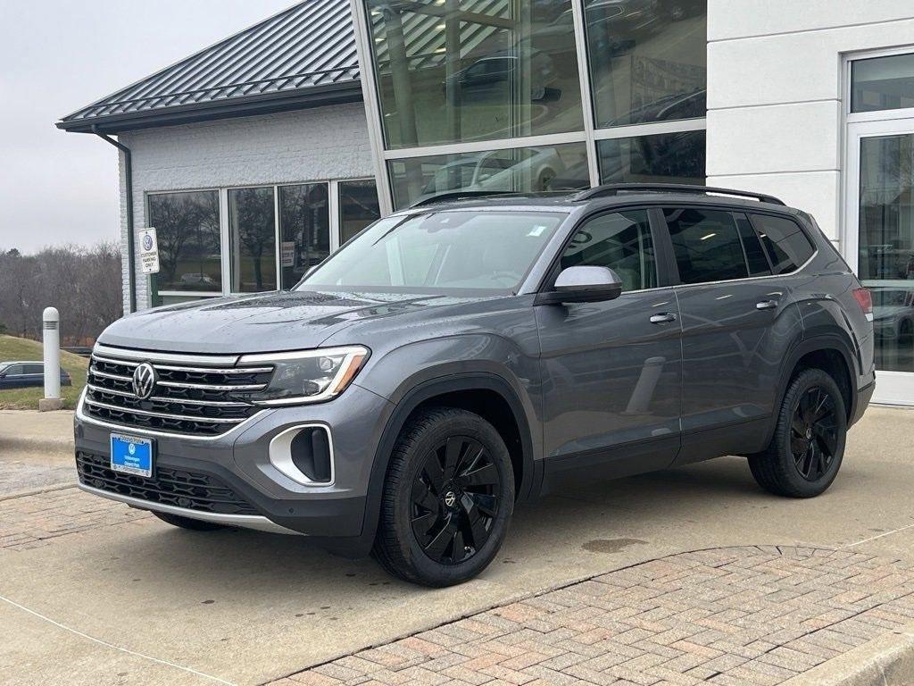 new 2025 Volkswagen Atlas car, priced at $45,073