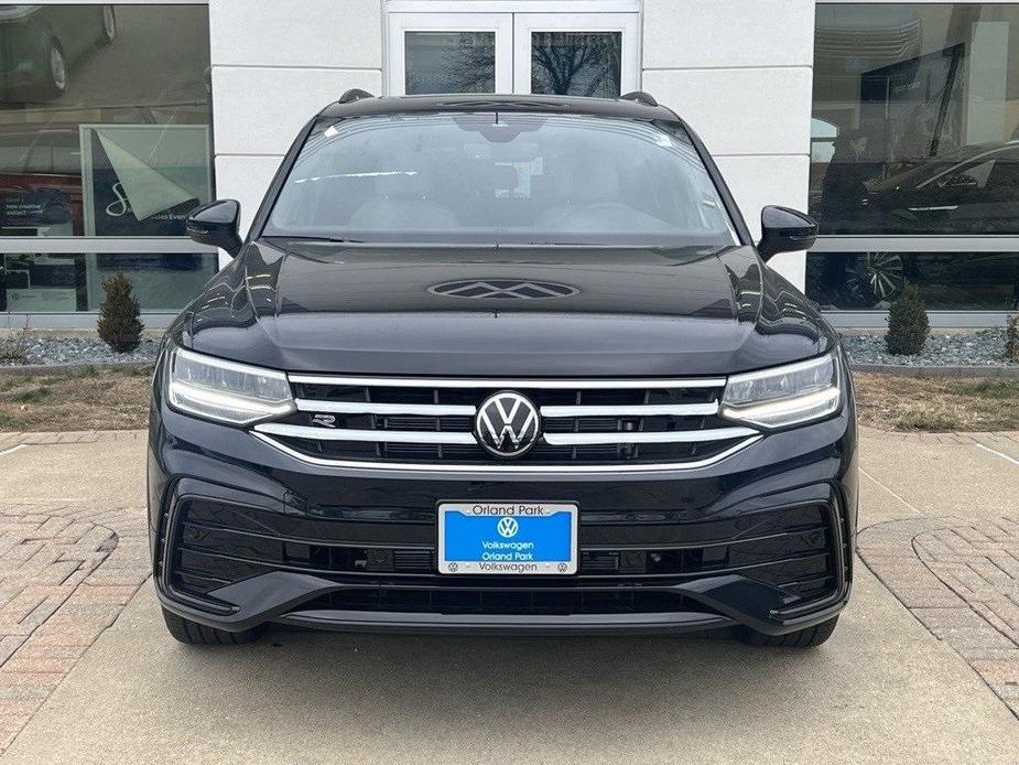 new 2024 Volkswagen Tiguan car, priced at $34,337