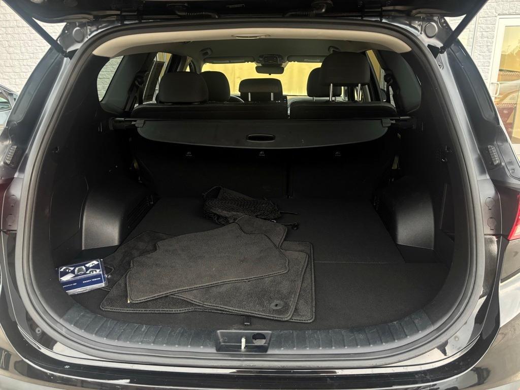 used 2022 Hyundai Santa Fe car, priced at $21,987