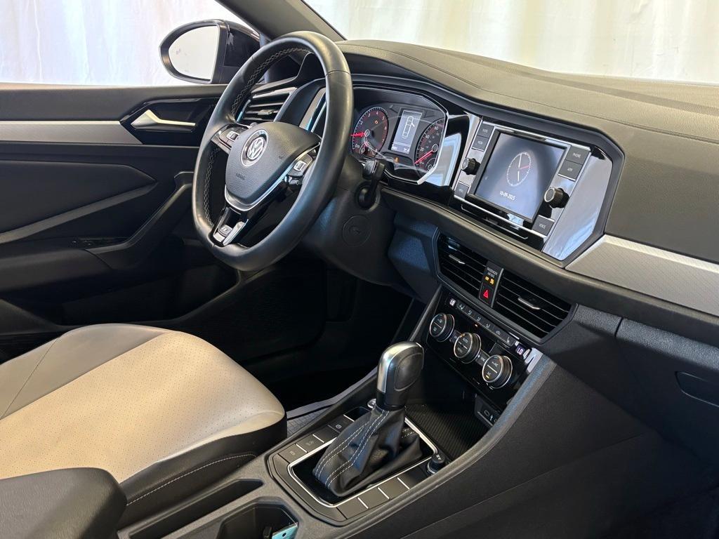 used 2021 Volkswagen Jetta car, priced at $18,905