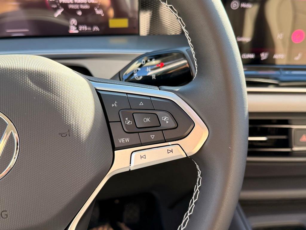 new 2025 Volkswagen Tiguan car, priced at $34,675