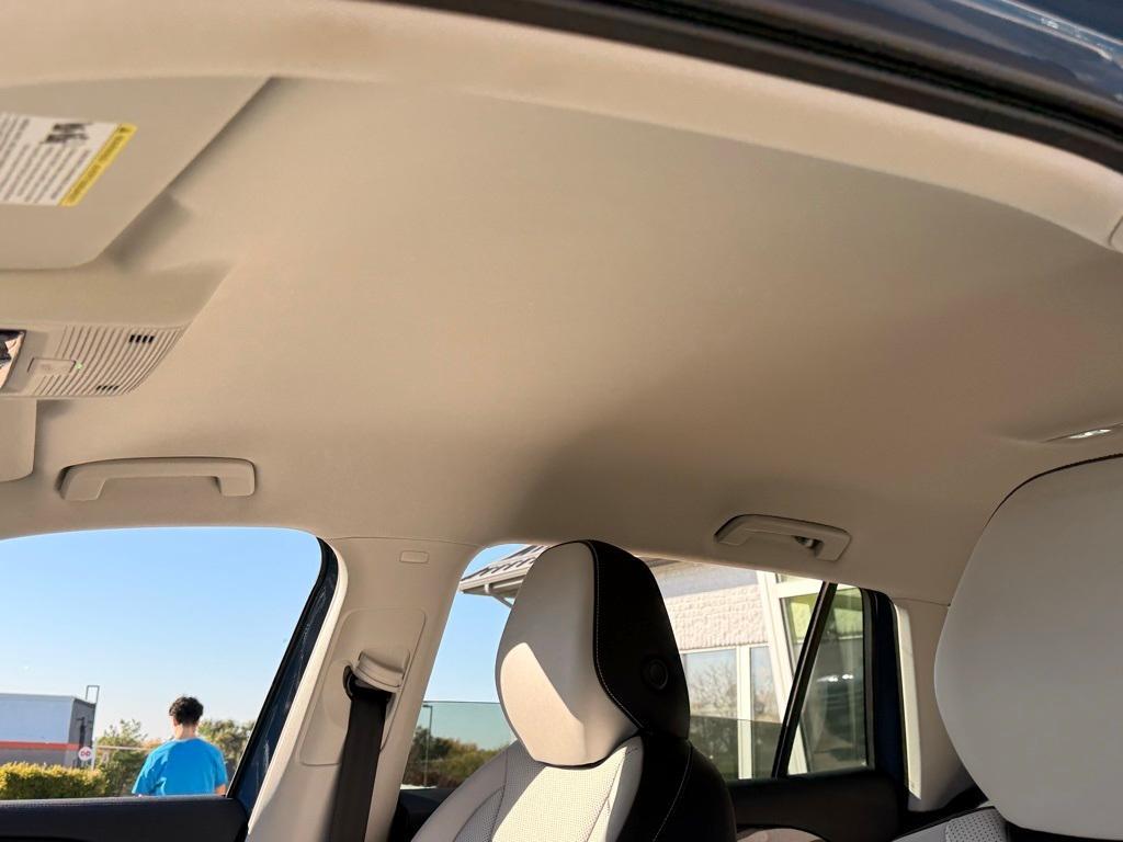 new 2025 Volkswagen Tiguan car, priced at $34,675