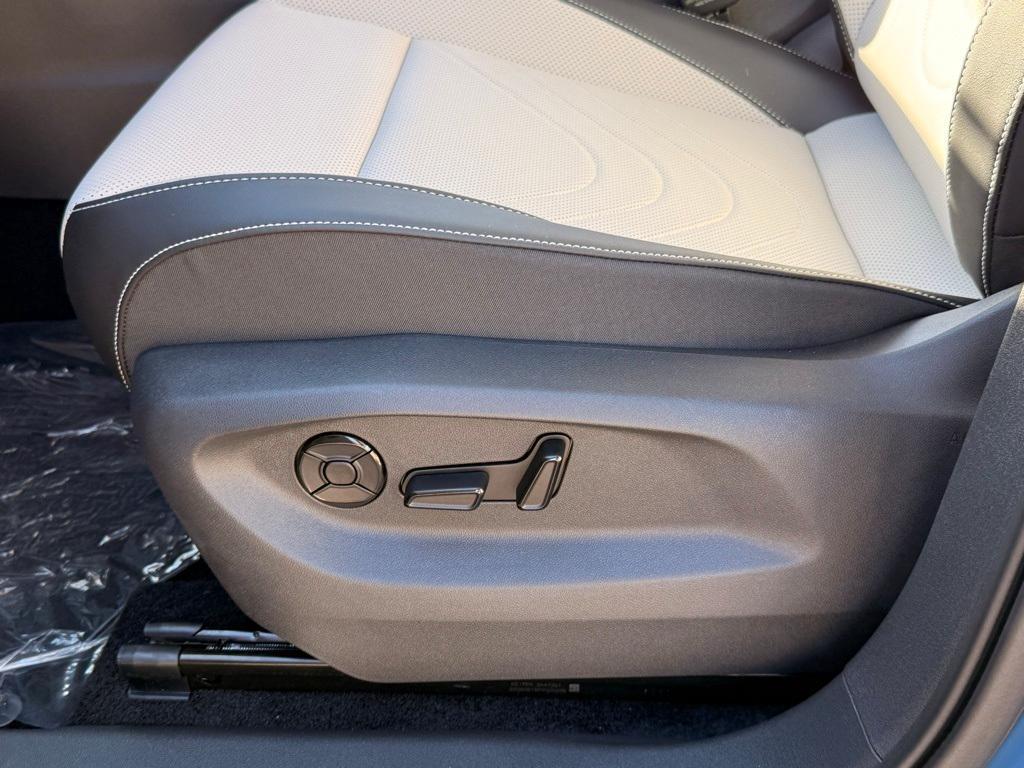 new 2025 Volkswagen Tiguan car, priced at $34,675