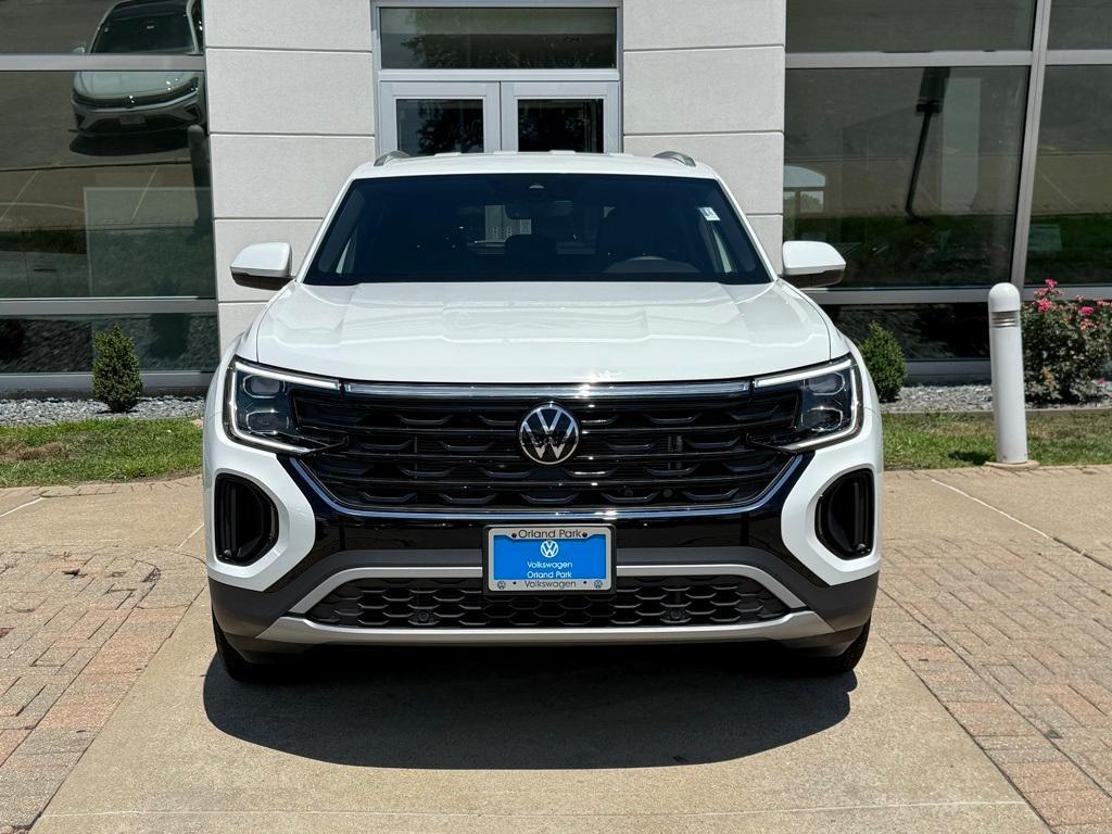 new 2025 Volkswagen Atlas Cross Sport car, priced at $37,621