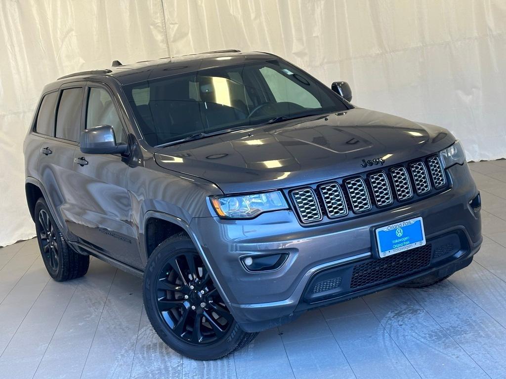 used 2019 Jeep Grand Cherokee car, priced at $17,495