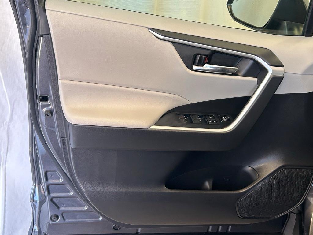 used 2022 Toyota RAV4 car, priced at $25,533