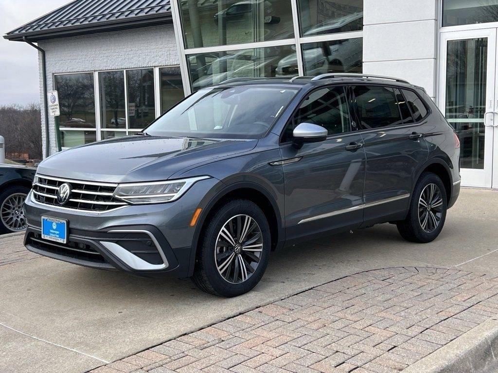 new 2024 Volkswagen Tiguan car, priced at $31,230